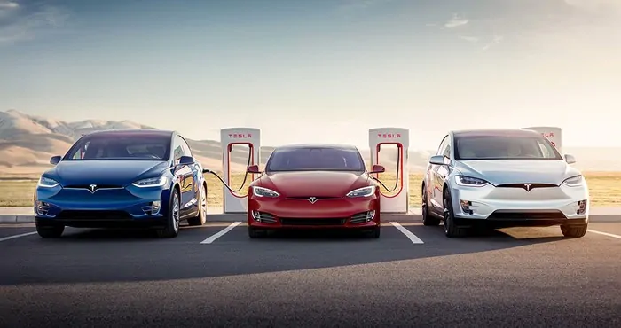 how long does a Tesla take to charge