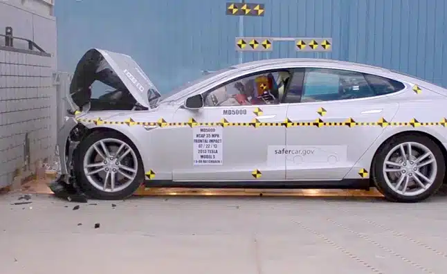 tesla model S crash test