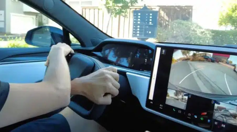 Tesla Steering Wheel Weight on Driving Experience